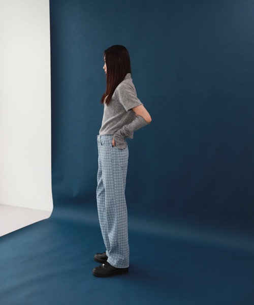 by muni:r(バイ ムニール)の「ユニークチェックデニムパンツ(チノパンツ・レディース・ブルー・SMALL/MEDIUM)」の4枚目の写真
