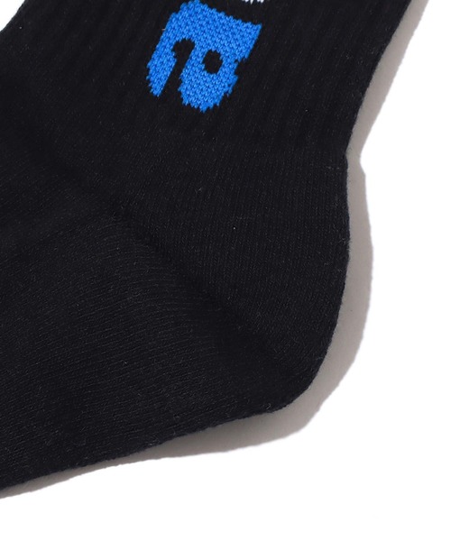 atmos pink（アトモスピンク）の「atmos JACQUARD LOGO SOCKS / アトモス ジャカード ロゴ ソックス（ソックス/靴下・メンズ・ホワイト/ブラック・26-28cm）」の6枚目の写真