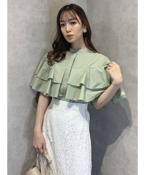 dazzlin(ダズリン)の「ダブルフリルスリーブシャツ(シャツ/ブラウス・レディース・オフホワイト/グリーン/ラベンダー・FREE)」の2枚目の写真