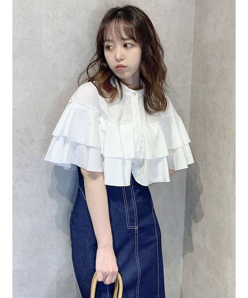 dazzlin(ダズリン)の「ダブルフリルスリーブシャツ(シャツ/ブラウス・レディース・オフホワイト/グリーン/ラベンダー・FREE)」の4枚目の写真