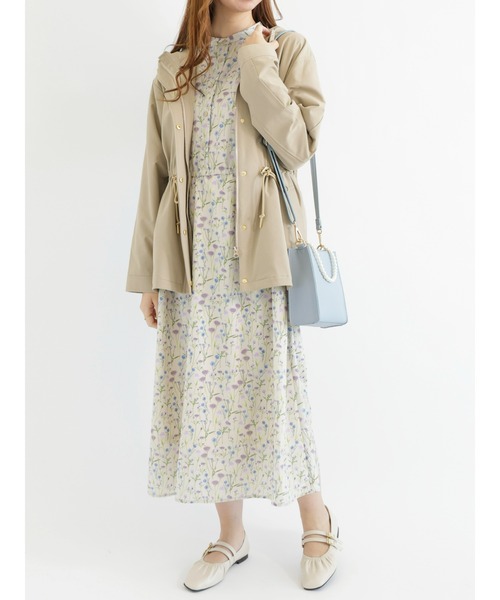 Te chichi TERRASSE(テチチテラス)の「日比谷花壇コラボワンピース(ワンピース・レディース・オフホワイト/ネイビー/ベージュ・フリ-)」の3枚目の写真