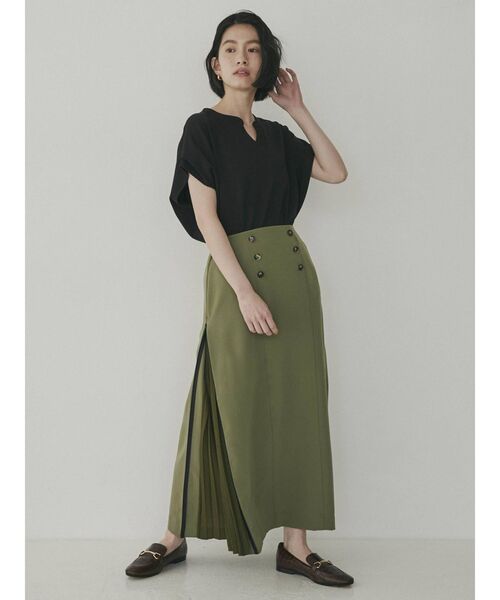 COTORICA（コトリカ）の「トレンチ風プリーツ切替スカート（スカート・レディース・ブラック/ベージュ/カーキ・SMALL/MEDIUM）」の9枚目の写真