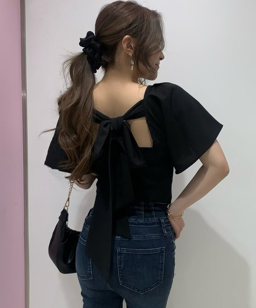 LIPSERVICE（リップサービス）の「フレアスリーブバックリボントップス（Tシャツ/カットソー・レディース・アイボリー/ラベンダー/ブラック・FREE）」の3枚目の写真