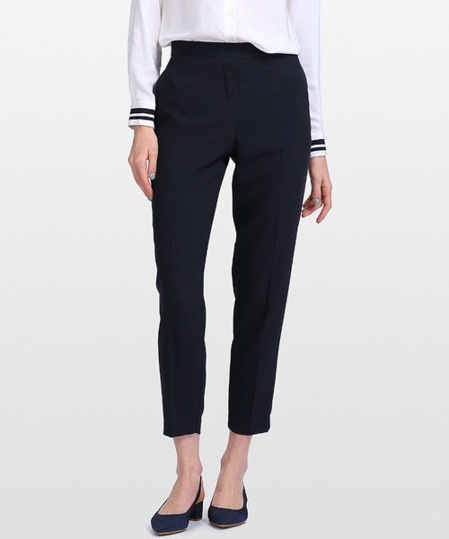 TOMMY HILFIGER（トミーヒルフィガー）の「テーパードパンツ（スラックス・レディース・ベージュ/ネイビー・32inch/34inch/36inch）」の2枚目の写真