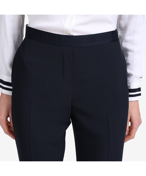 TOMMY HILFIGER（トミーヒルフィガー）の「テーパードパンツ（スラックス・レディース・ベージュ/ネイビー・32inch/34inch/36inch）」の6枚目の写真