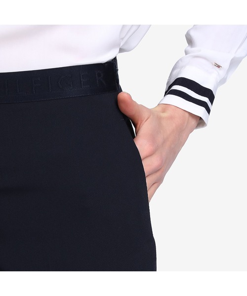 TOMMY HILFIGER（トミーヒルフィガー）の「テーパードパンツ（スラックス・レディース・ベージュ/ネイビー・32inch/34inch/36inch）」の7枚目の写真