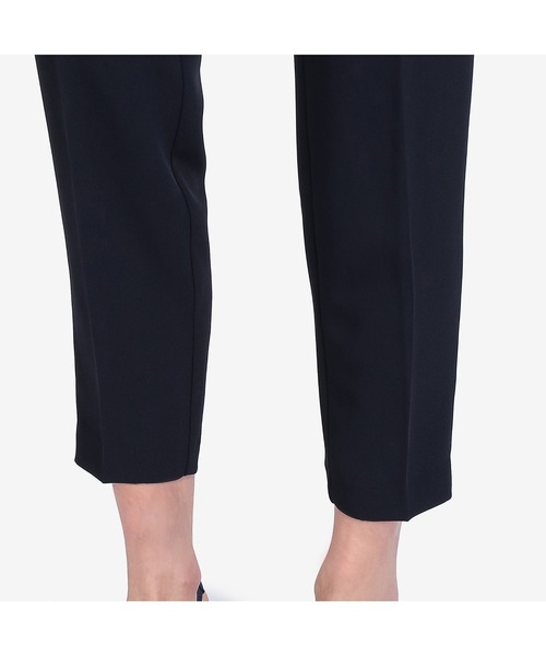 TOMMY HILFIGER（トミーヒルフィガー）の「テーパードパンツ（スラックス・レディース・ベージュ/ネイビー・32inch/34inch/36inch）」の8枚目の写真