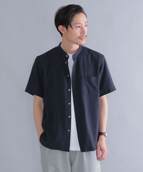 SHIPS（シップス）の「SHIPS: テンセル/リネン バンドカラーシャツ S/S（シャツ/ブラウス・メンズ・ホワイト/ネイビー/ライトオリーブ/レンガ・SMALL/MEDIUM/LARGE/X-LARGE）」の4枚目の写真