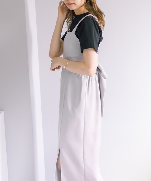 OLIVE des OLIVE（オリーブデオリーブ）の「サイドスリット後リボンタイトジャンスカ（ジャンパースカート・レディース・ブラック/ベージュ/サックスブルー・FREE）」の22枚目の写真