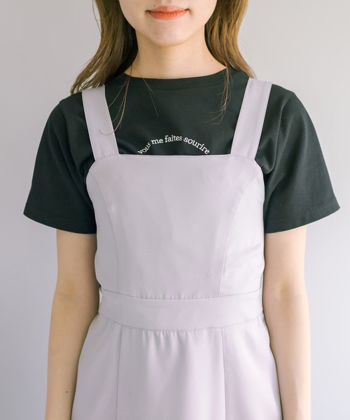 OLIVE des OLIVE（オリーブデオリーブ）の「サイドスリット後リボンタイトジャンスカ（ジャンパースカート・レディース・ブラック/ベージュ/サックスブルー・FREE）」の17枚目の写真