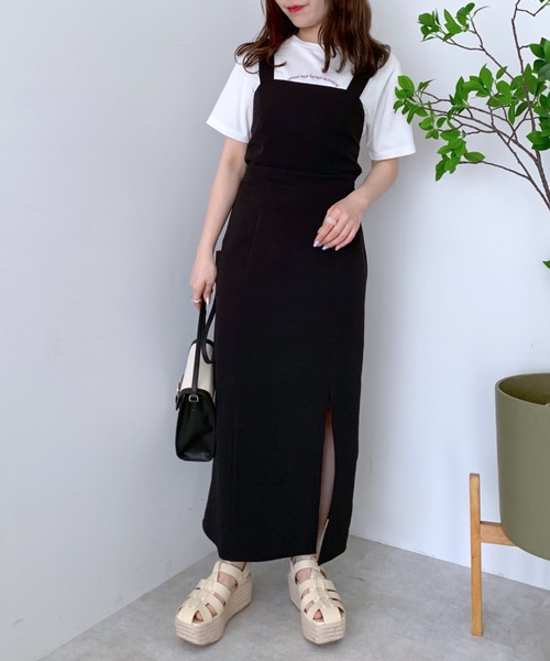 OLIVE des OLIVE（オリーブデオリーブ）の「サイドスリット後リボンタイトジャンスカ（ジャンパースカート・レディース・ブラック/ベージュ/サックスブルー・FREE）」の4枚目の写真