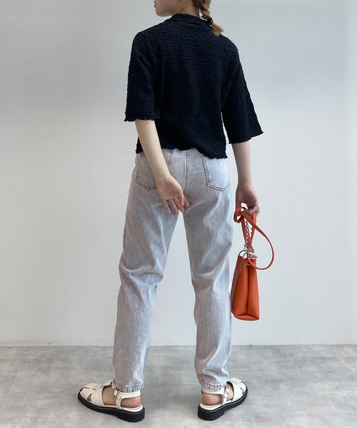 w closet（ダブルクローゼット）の「テーパードデニムパンツ（デニムパンツ・レディース・ピンク/ブルー/ケミカルウォッシュ/ライム・S/M）」の12枚目の写真