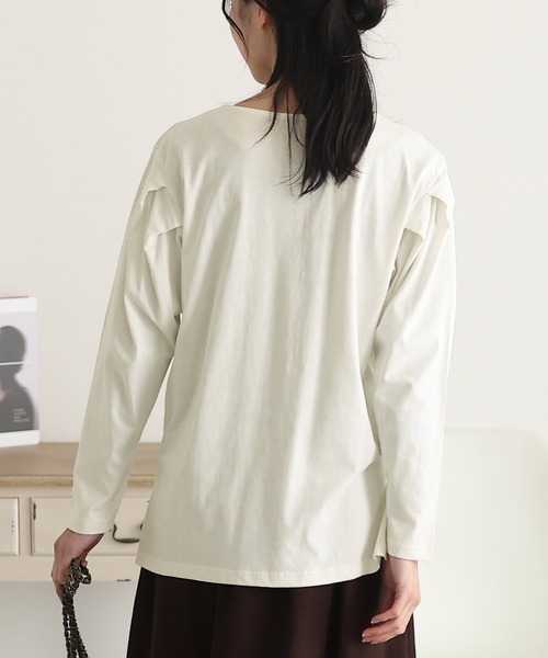 ElegChic(エレグシック)の「袖 タック ロング スリーブカットソー 長袖 (Tシャツ/カットソー・レディース・ブラック/ベージュ/オフホワイト/杢グレー・4L/M/XL)」の11枚目の写真