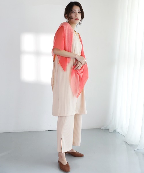 Bou Jeloud（ブージュルード）の「【WEB限定】バックスリットリブセットアップ（セットアップ・レディース・ブラック/アイボリー/ライトカーキ・FREE）」の8枚目の写真