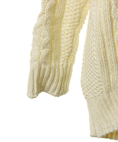 H&M（エイチ・アンド・エム）の「長袖ニット（ニット/セーター・レディース・ホワイト・S）」の5枚目の写真