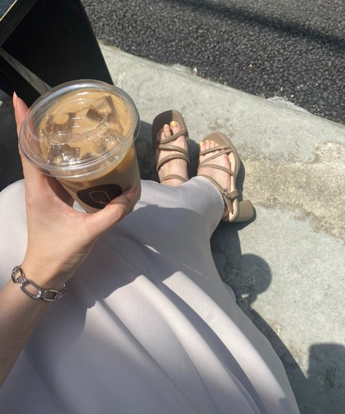 one after another NICE CLAUP(ワンアフターアナザーナイスクラップ)の「チューブサンダル(サンダル・レディース・アイボリー/モカ/グリーン・SMALL/MEDIUM/LARGE)」の14枚目の写真