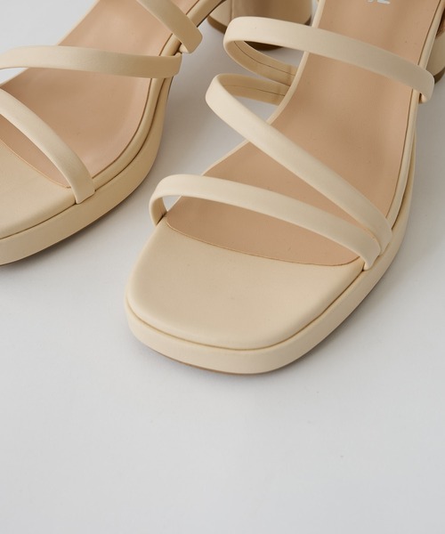 one after another NICE CLAUP(ワンアフターアナザーナイスクラップ)の「チューブサンダル(サンダル・レディース・アイボリー/モカ/グリーン・SMALL/MEDIUM/LARGE)」の8枚目の写真