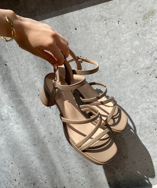 one after another NICE CLAUP(ワンアフターアナザーナイスクラップ)の「チューブサンダル(サンダル・レディース・アイボリー/モカ/グリーン・SMALL/MEDIUM/LARGE)」の16枚目の写真