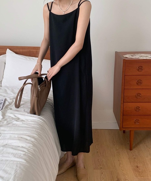 shopnikoniko(ショップニコニコ)の「バックリボン 細ストラップ キャミワンピ ロング丈(ワンピース・レディース・ベージュ/ブラック・フリー)」の7枚目の写真
