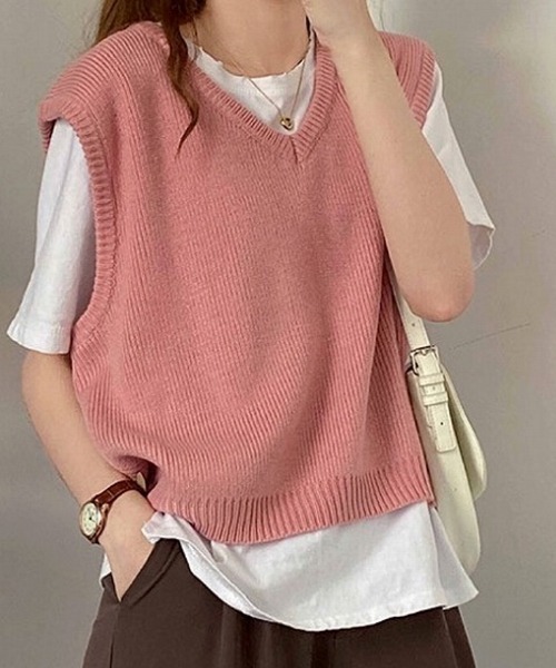 Cham.（チャム）の「シンプルＶネックベスト（ベスト・レディース・ブラック/ネイビー/ブラウン/マスタード/ピンク・F）」の5枚目の写真