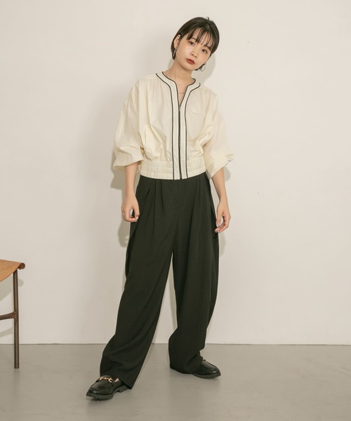 KBF（ケイビーエフ）の「タックギャザーブルゾン（ブルゾン・レディース・ブラウン/アイボリー・ONE）」の18枚目の写真