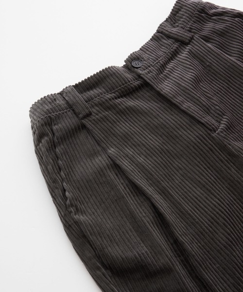 WONDER WONDER（ワンダーワンダー）の「超太畝ロールアップコーデュロイパンツ（その他パンツ・メンズ・グレー/ダークブラウン・S/M/L）」の18枚目の写真