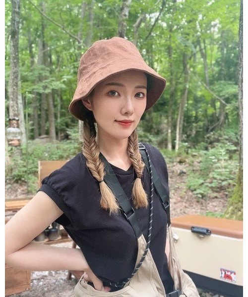 14+（イチヨンプラス）の「スエード斜め切り替えバケットハット（ハット・レディース・ブラック/ベージュ/ブラウン・FREE）」の7枚目の写真