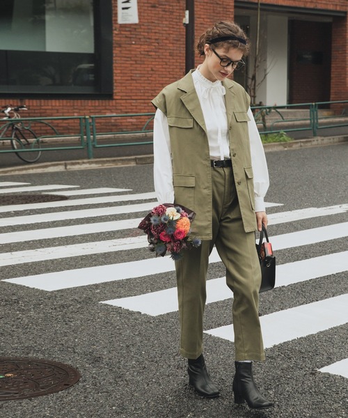 BONLECILL（ボンルシール）の「【セットアップ対応】ハイウエストセンタープレスベイカーパンツ（その他パンツ・レディース・ブラック/ベージュ/カーキ/アイボリー・S/M/L）」の11枚目の写真