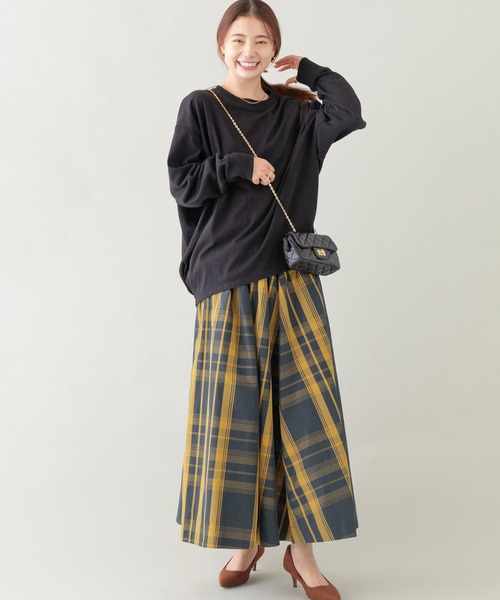 LAVEANGE（ラビアンジェ）の「バックタックプルオーバー（Tシャツ/カットソー・レディース・ブラック/ブラウン/アイボリー・LL/3L/4L/5L/M）」の19枚目の写真