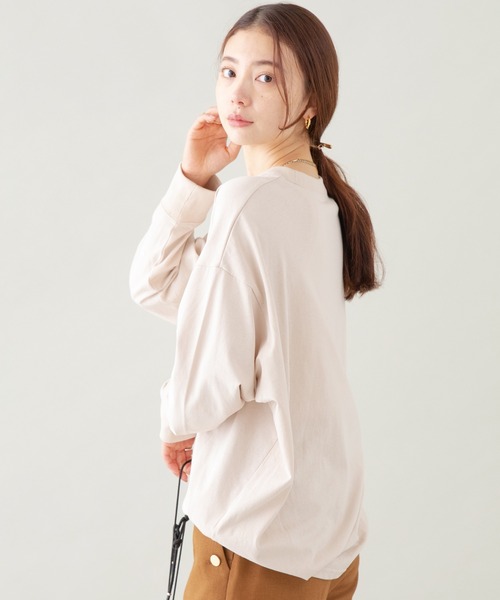 LAVEANGE（ラビアンジェ）の「バックタックプルオーバー（Tシャツ/カットソー・レディース・ブラック/ブラウン/アイボリー・LL/3L/4L/5L/M）」の10枚目の写真