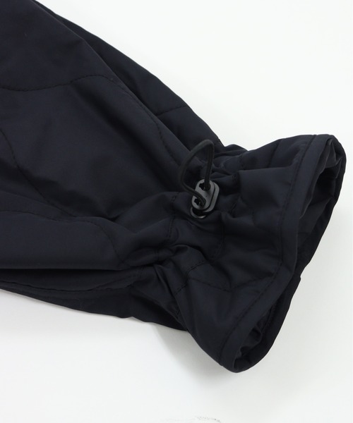 GIORDANO（ジョルダーノ）の「[ GIORDANO ]スタンドカラーキルティングジャケット（ダウンジャケット/コート・レディース・ブラック/ホワイト/グリーン・MEDIUM/LARGE）」の11枚目の写真