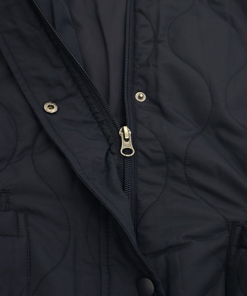 GIORDANO（ジョルダーノ）の「[ GIORDANO ]スタンドカラーキルティングジャケット（ダウンジャケット/コート・レディース・ブラック/ホワイト/グリーン・MEDIUM/LARGE）」の6枚目の写真