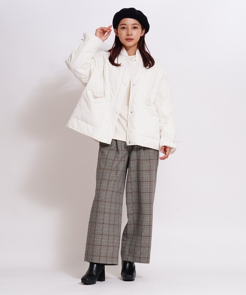 GIORDANO（ジョルダーノ）の「[ GIORDANO ]スタンドカラーキルティングジャケット（ダウンジャケット/コート・レディース・ブラック/ホワイト/グリーン・MEDIUM/LARGE）」の13枚目の写真