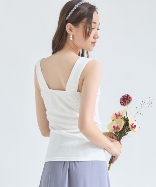 DRESS PLUS(ドレスプラス)の「タンクトップ インナー レディース キャミソール リブタンク(タンクトップ・レディース・オフホワイト/バイオレット/チャコールアッシュ/ブラック/ラベンダー/グレイッシュベージュ/グレイッシュブルー/アーミー・L/M)」の9枚目の写真