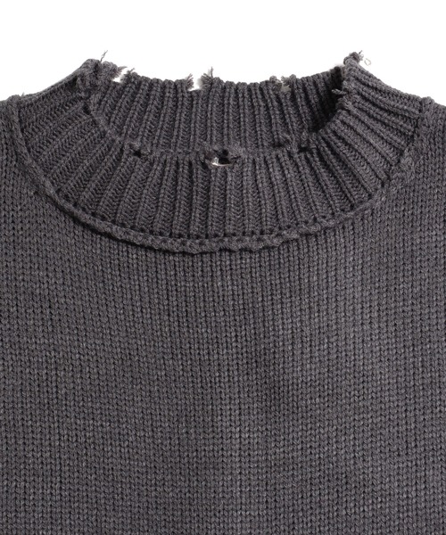 THE HITSS（ヒッツ）の「【THE HITSS】オーバーサイズ アクリルバルキー ダメージ モックネック ニットプルオーバー（ニット/セーター・メンズ・チャコール/モカ/オフホワイト/サックスブルー・M/L）」の11枚目の写真