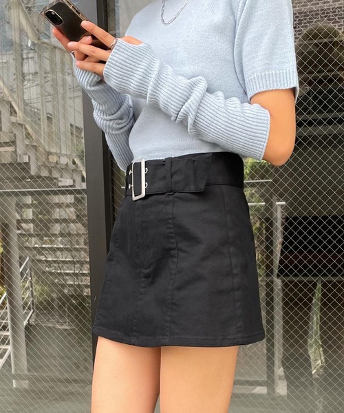 WEGO（ウィゴー）の「WEGO/ベルト付きミニスカパン（スカート・レディース・ブラック/ベージュ・FREE）」の4枚目の写真