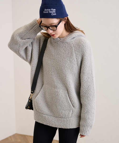 美品　FRAMeWORK フレームワーク　ムートンライクフーディ FRAMeWORK（フレームワーク）の「ムートンライク フーディー（ニット