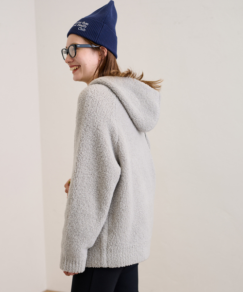 美品　FRAMeWORK フレームワーク　ムートンライクフーディ FRAMeWORK（フレームワーク）の「ムートンライク フーディー（ニット