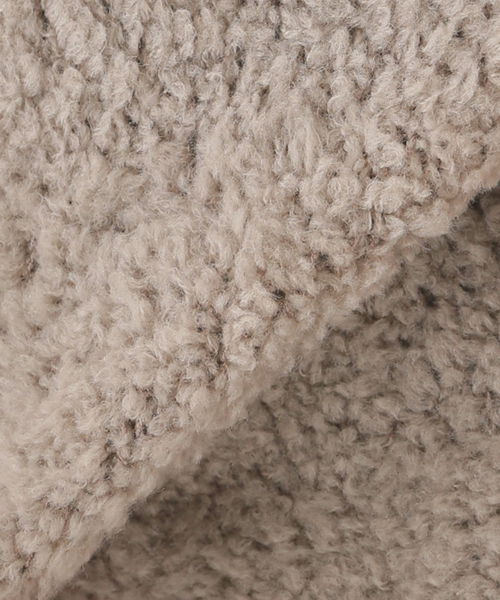 美品　FRAMeWORK フレームワーク　ムートンライクフーディ FRAMeWORK（フレームワーク）の「ムートンライク フーディー（ニット