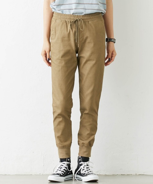 Le temps riche（ルタンリッシュ）の「ストレッチ素材ツイルジョガーパンツ＜Le temps riche＞（その他パンツ・レディース・ベージュ系/カーキ/ブラック・LL/M/L）」の16枚目の写真