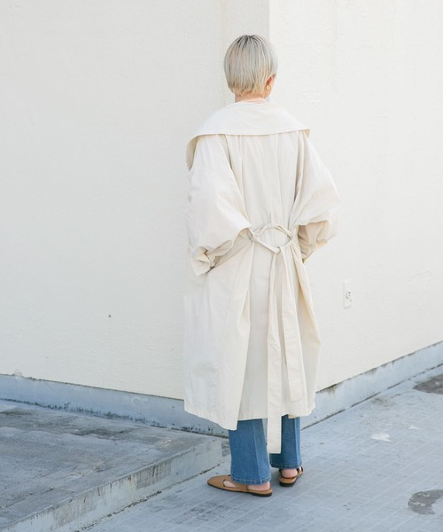 KBF(ケイビーエフ)の「BIGカラーライトコート(その他アウター・レディース・ブラック/ベージュ/ホワイト系その他・ONE)」の9枚目の写真