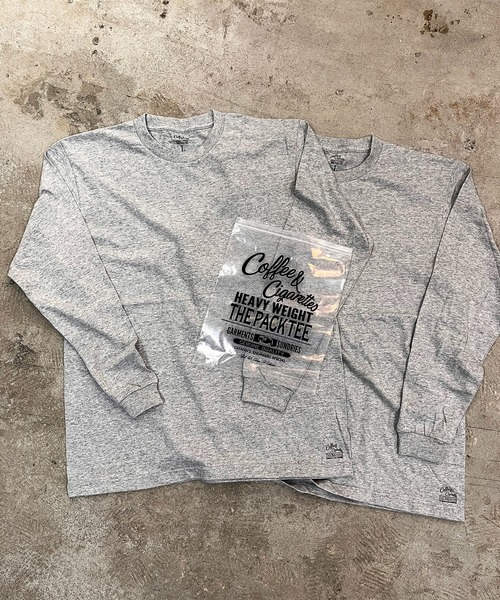 Coffee & Cigarettes(コーヒーアンドシガレッツ)の「2-【2枚組】HEAVY COTTON LONG SLEEVE 2PACK TEE(ヘビーコットンロングスリーブ2パックティー)ベーシックなアメカジスタイル(Tシャツ/カットソー・メンズ・ヘザーグレー/ホワイト/ブラック・SMALL/MEDIUM/LARGE/X-LARGE)」の10枚目の写真