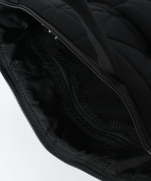 THE NORTH FACE(ザノースフェイス)の「THE NORTH FACE Geoface Box Tote NM82283(トートバッグ・レディース・ネイビー/ブラック/ベージュ・FREE)」の7枚目の写真