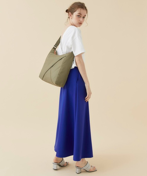 CITY TOKYO（シティトウキョウ）の「【ユニセックス対応】SYNTHETICパディングボディバック（トートバッグ・レディース・カーキ/ホワイト/ブラック・FREE）」の15枚目の写真