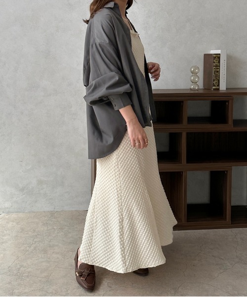 apres jour clair(アプレジュールクレア)の「【apres jour clair】ワンポイント刺繍シャツ【ZOZOTOWN限定アイテム】(シャツ/ブラウス・レディース・ベージュ/グレー/オレンジ/アイボリー・X-LARGE/フリー)」の13枚目の写真