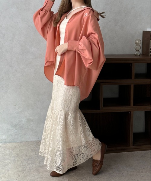 apres jour clair(アプレジュールクレア)の「【apres jour clair】ワンポイント刺繍シャツ【ZOZOTOWN限定アイテム】(シャツ/ブラウス・レディース・ベージュ/グレー/オレンジ/アイボリー・X-LARGE/フリー)」の17枚目の写真