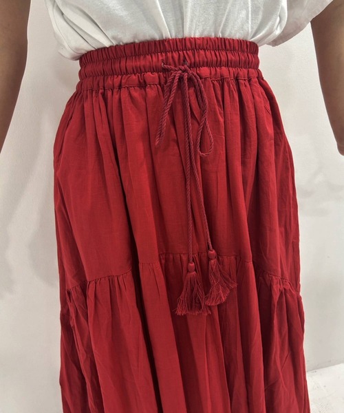 bohmal（ボマール）の「インド綿ボリュームデザインギャザーマキシスカート（スカート・レディース・ライム/ブラック/ロイヤルブルー/オレンジ/ベージュ/レッド・FREE）」の16枚目の写真