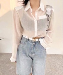 裾スピンドルクロップドシャツ