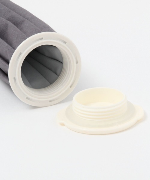 LAKOLE（ラコレ）の「氷のう(L) / 191613（スポーツグッズ・レディース・アイボリー/ブルー/チャコール・FREE）」の5枚目の写真