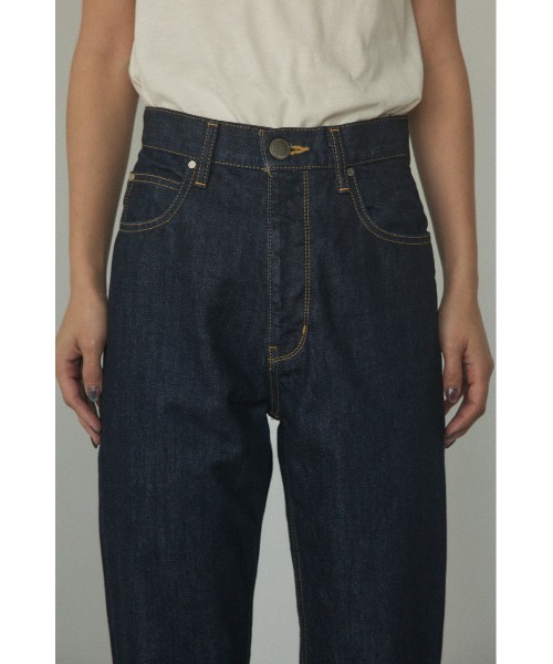 BLACK BY MOUSSY(ブラックバイマウジー)の「KONA One wash DENIM(コナワンウォッシュデニム)(デニムパンツ・レディース・ダークブルー・24inch/25inch/26inch/23inch)」の10枚目の写真